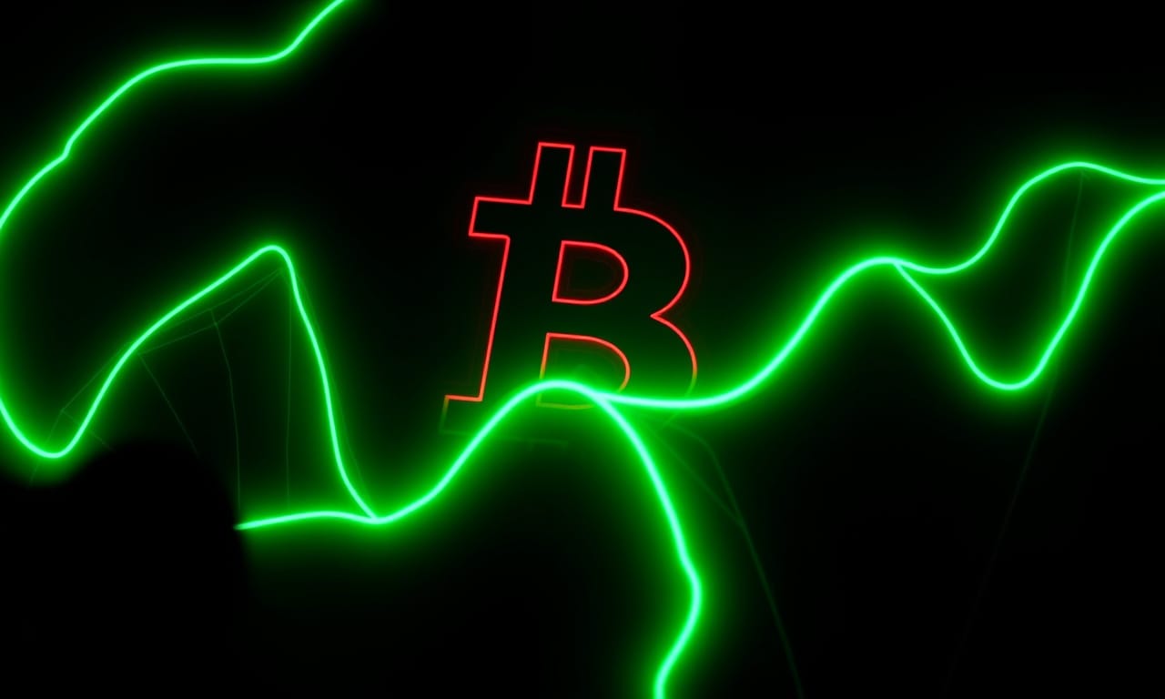 Bitcoin Bleeds Out at $91K: The Great Unwind Nobody Wants